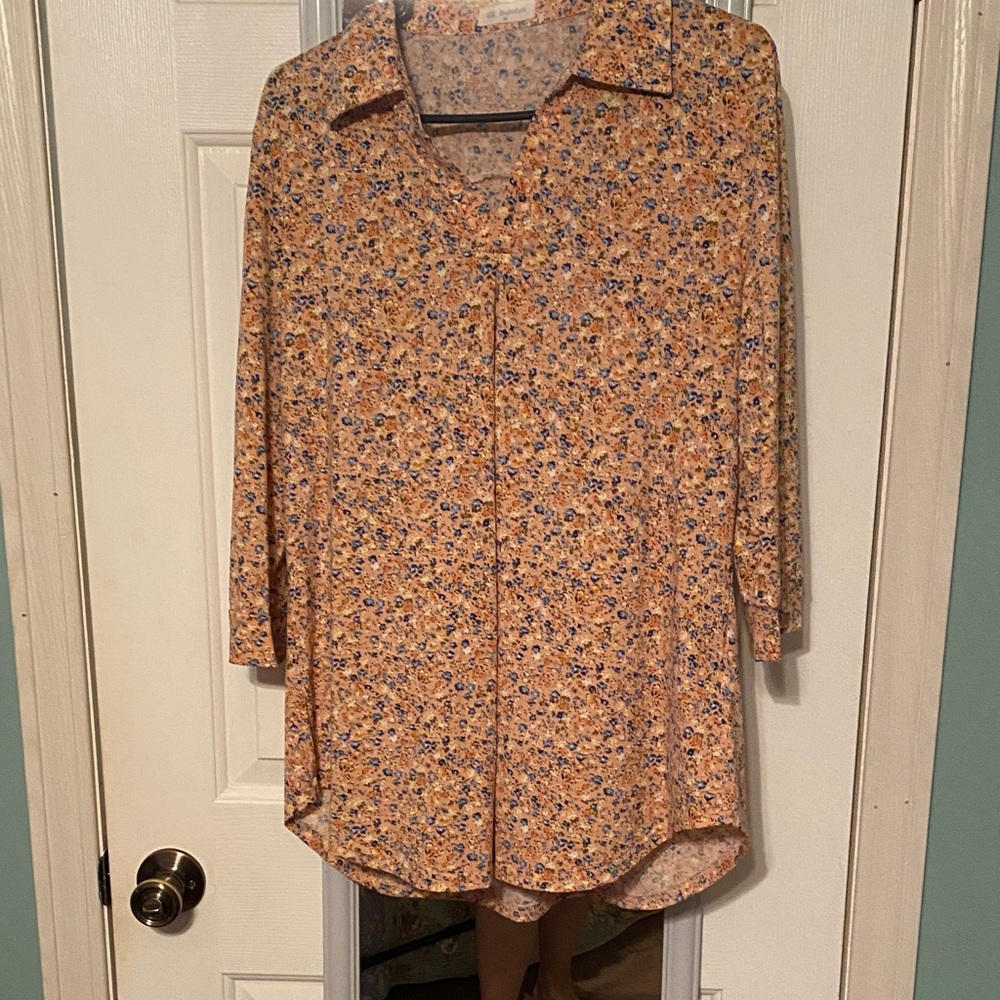 Amazon Women's Floral Blouse - Orange and Blue